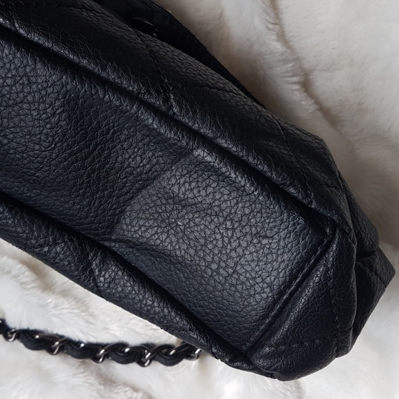 Crossbody Black Quilted Purse w/ metal clasp & vegan leather chain strap | Small - Picture 11 of 16